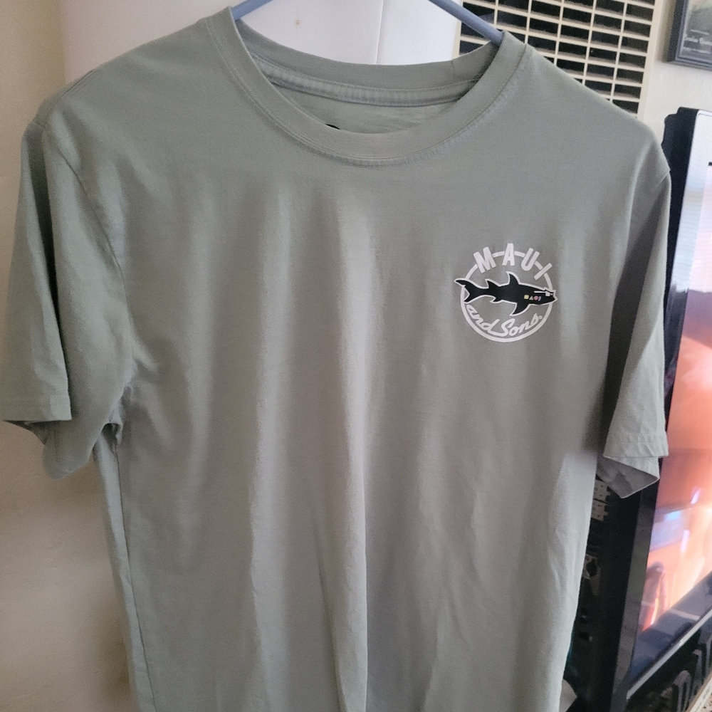 Maui shirt
